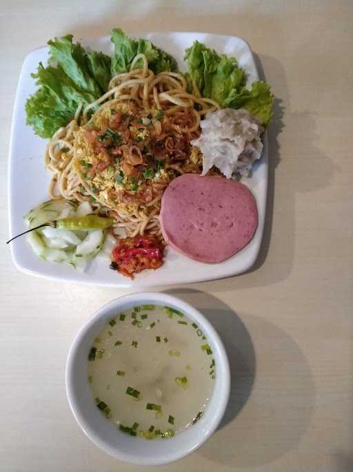 Mie Ta & Nasi Goreng Bu Ina 1