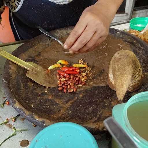 Rujak Gado-Gado Bu Karman 8