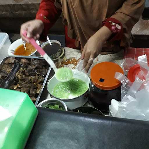 Warung Gerbong Giri 8