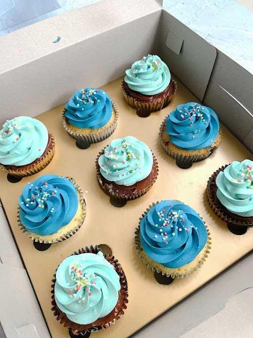 Annyeong Cupcakes 3