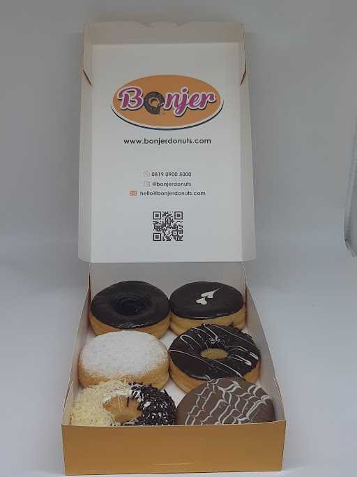 Bonjer Donuts & Bakery 4