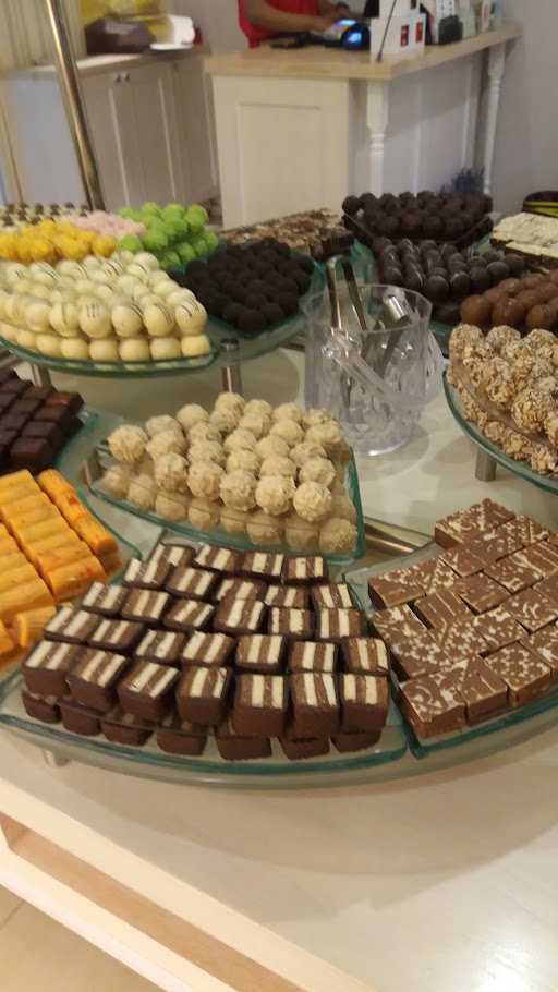 Dapur Cokelat - Greenville 7