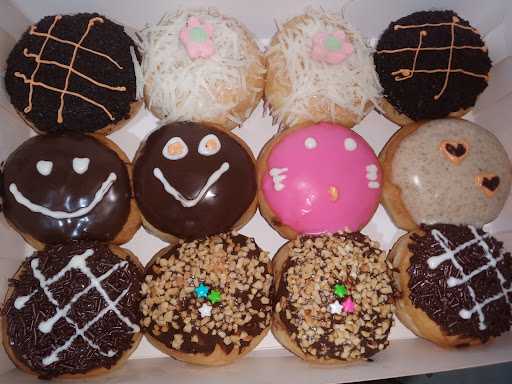 Donat Donuts 4