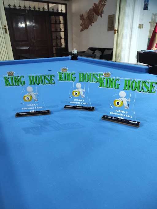 King House Cafe Billiard N Reflexi 4