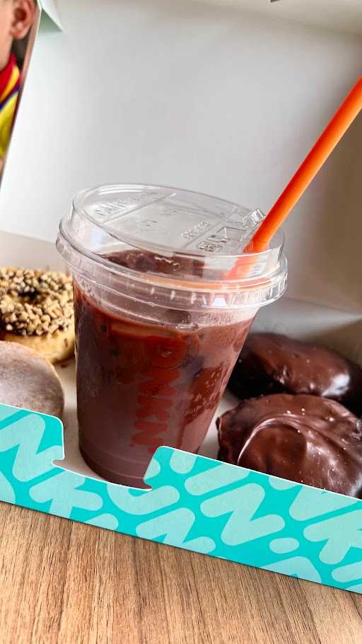 Dunkin Donuts - Spbu Pos Pengumben) 5