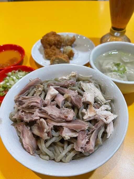 Bakmi Agoan Puri Indah 9