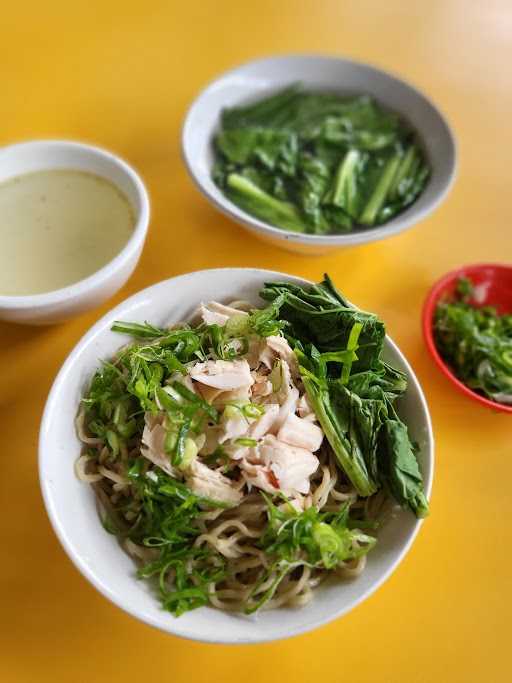 Bakmi Agoan - Puri Indah 2 7