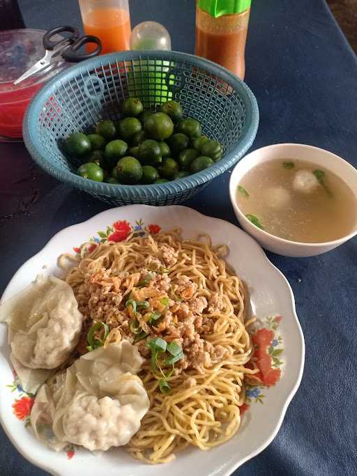 Bakmi Bangka Hokim 7