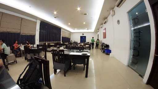 Fajar Restaurant 5