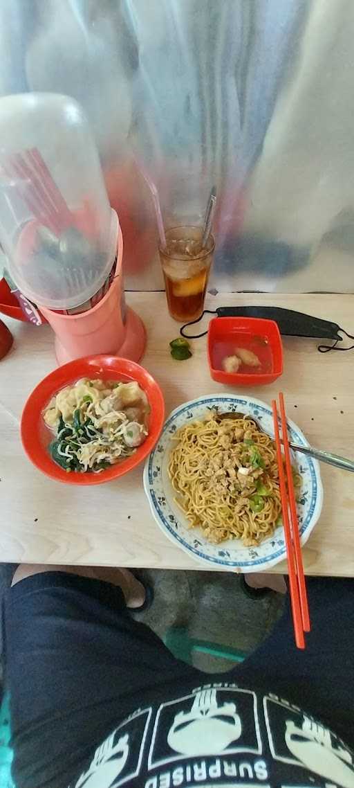 Mie Ayam Bangka Giok 1