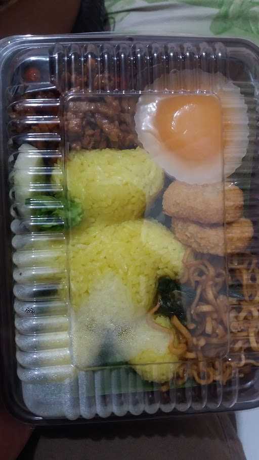 Nasi Kuning Bang Dara (Pasar Embung) 9