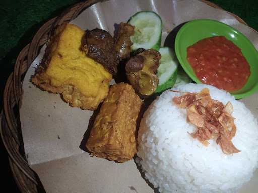 Warung Makan Mamah Silvi 5