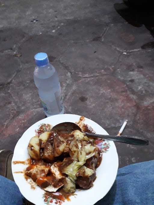 Mie Ayam & Bakso  Anugerah  8