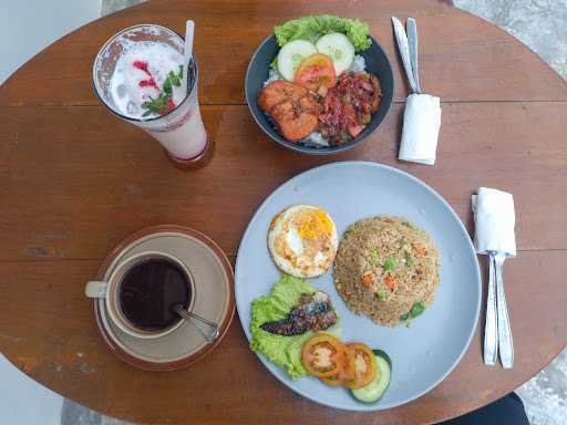 Satu Cangkir Coffee Bistro 10