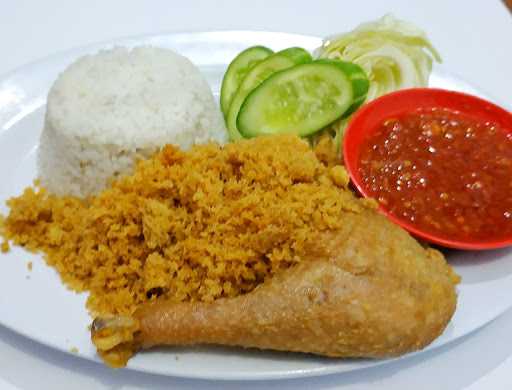 Ayam Goreng Pres Baba Aziz 2