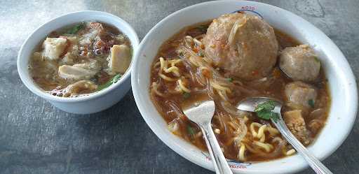 Bakso Bu Gatot Kalirejo Kebumen 8