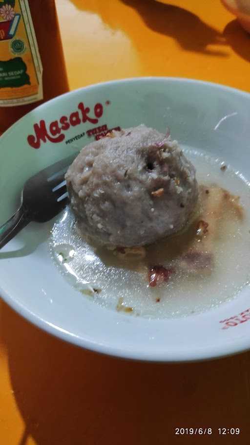 Bakso & Mie Ayam Raksasa 5