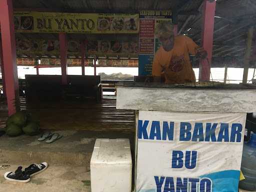 Bu Yanto Sea Food 5