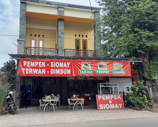 Griya Pempek & Siomay Sinar Senayan 4