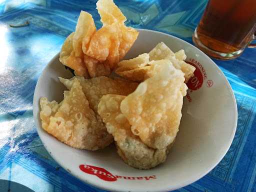 Mie Ayam & Bakso Rahmat Untung 4