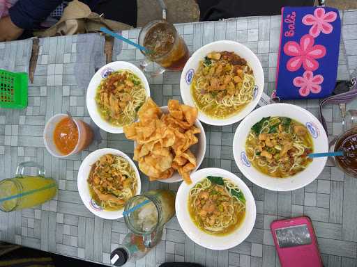 Mie Ayam & Bakso Rahmat Untung 7