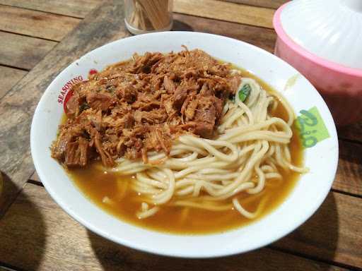 Mie Ayam Dan Bakso Idola 5