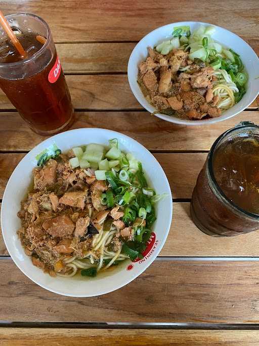 Mie Ayam Dan Bakso Idola 8