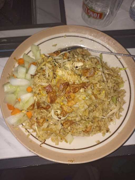 Nasi Goreng Pak Adi 9