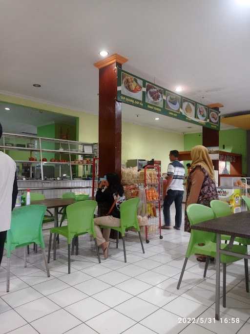 Rumah Makan Ari 2 10