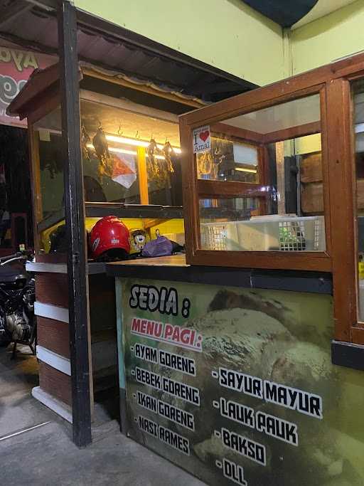 Warung Makan Kenebae 9