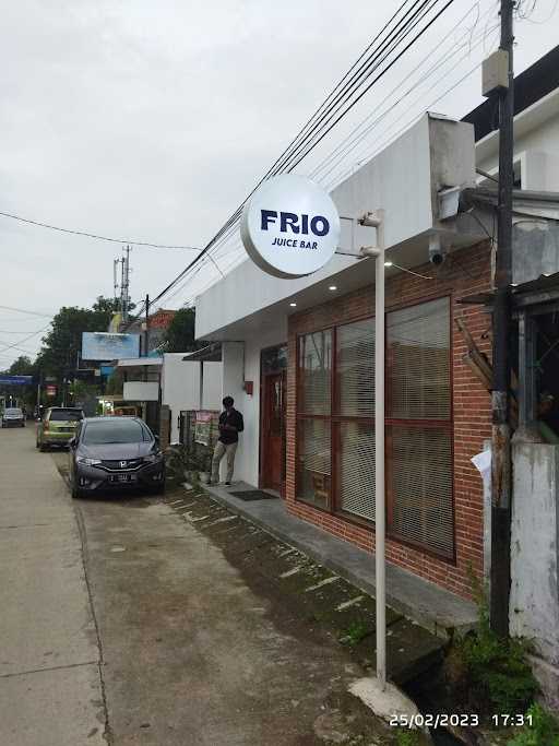 Frio Juice Bar 8