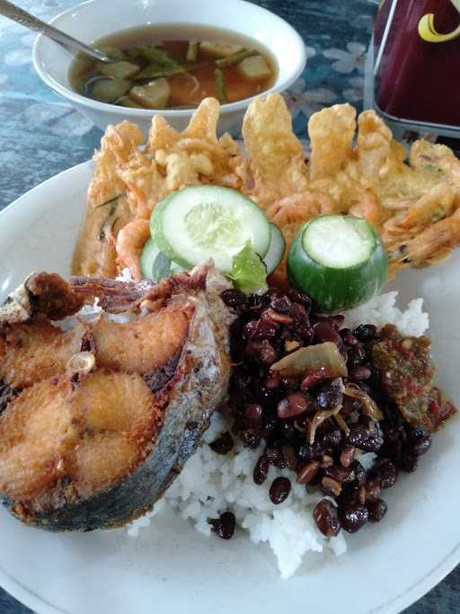 Rumah Makan Sayur Asem Ibu Mastini 3