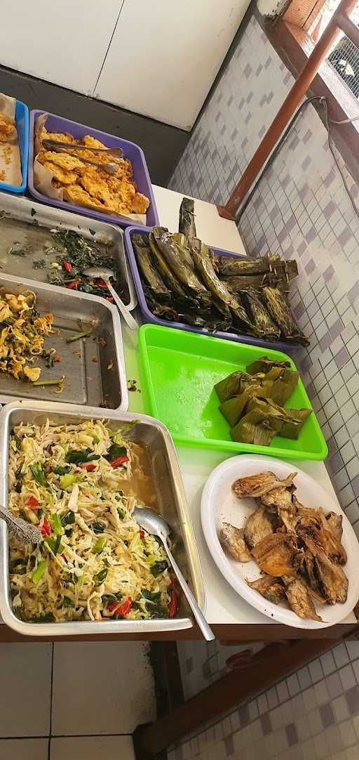 Warung Nasi Sekar Wangi 3