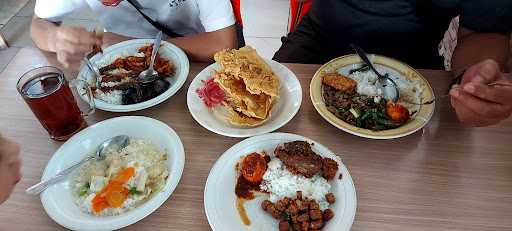 Warung Nasi Sekar Wangi 9