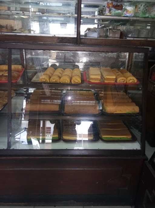 Hakiky Bakery Kediri 8