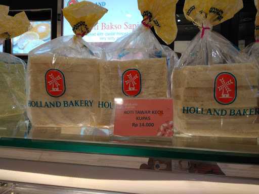 Holland Bakery 3