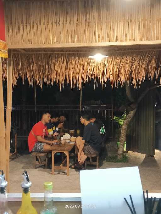 Kedai Kelapa 6