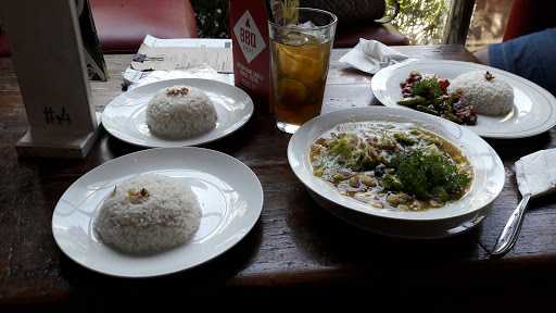 Escala Warung 8