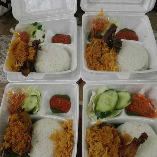 Bebek Goreng & Ayam 'Chandra' 5