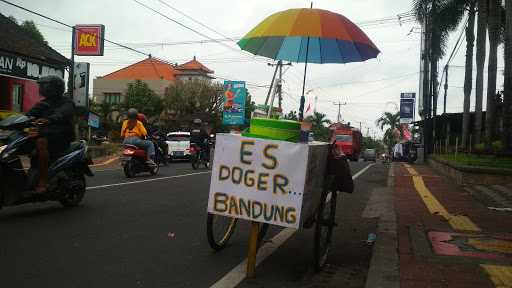 Es Doger Bandung, Kediri, Tabanan 7