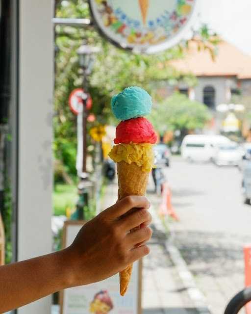 Gourmet Gelato Bali - Tanah Lot 1