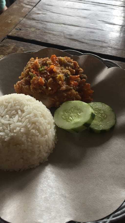 Nasi Jinggo - Bu Jero 10