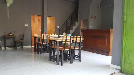 Warung Ataya'S 7