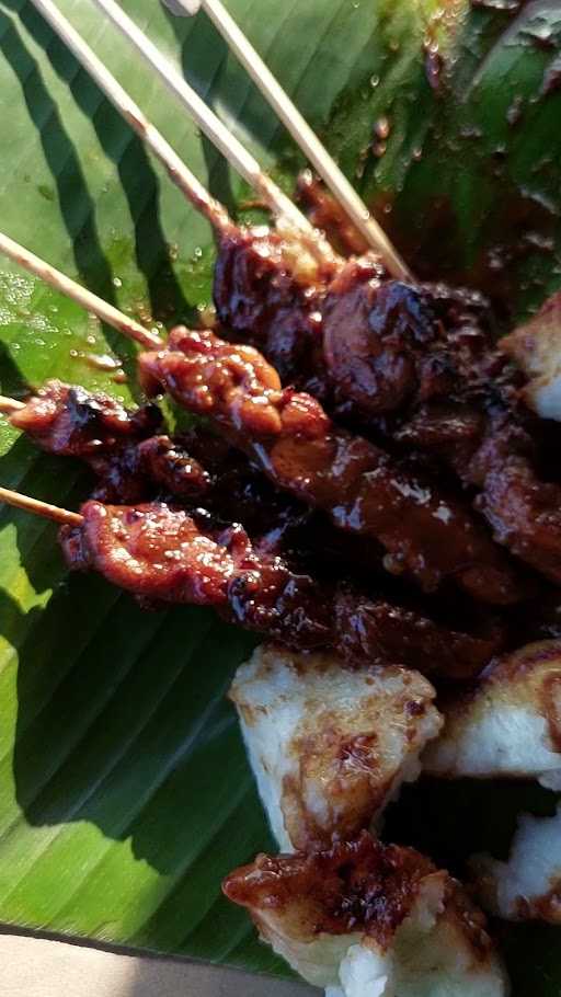 Warung Sate Moro Nikmat (Pak Doel) 2