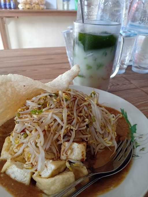 Warung Tipat Tahu Telur 3