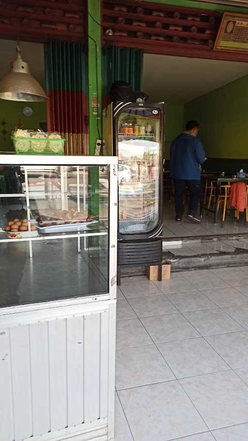 Warung Toyo Arum Banyuwangi 8