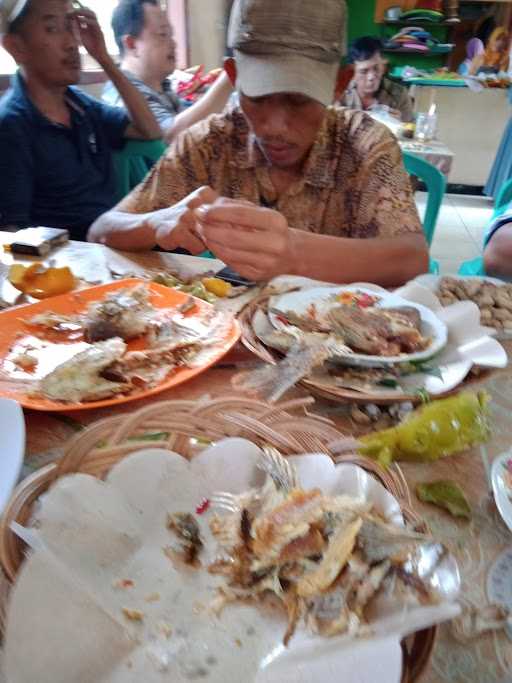 Warung Makan Bu Amir Cacaban 2