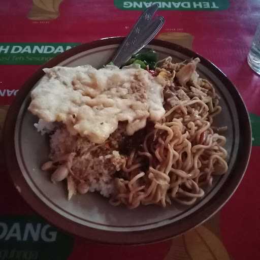 Warung Makan Ngangeni 3