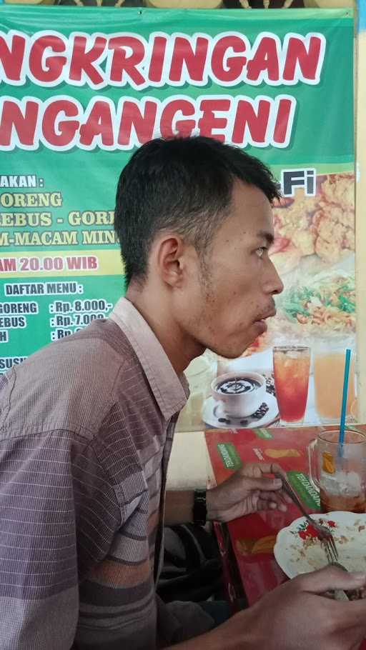 Warung Makan Ngangeni 9