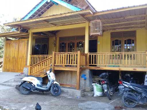 Rumah Panggung Pak Seto 1